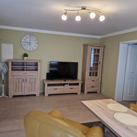 Ferienwohnung Teltow 2 エクステリア 写真